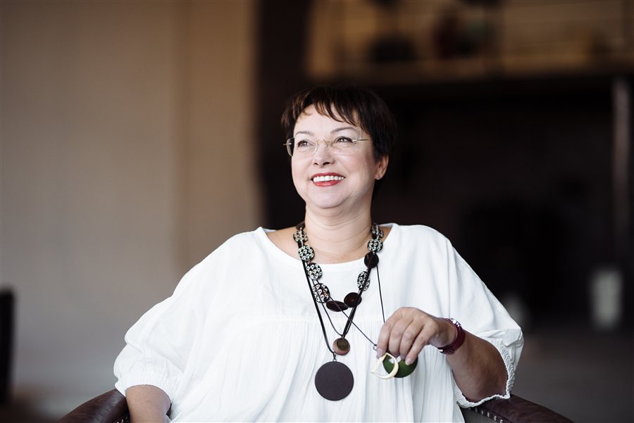 Елена Коваленко